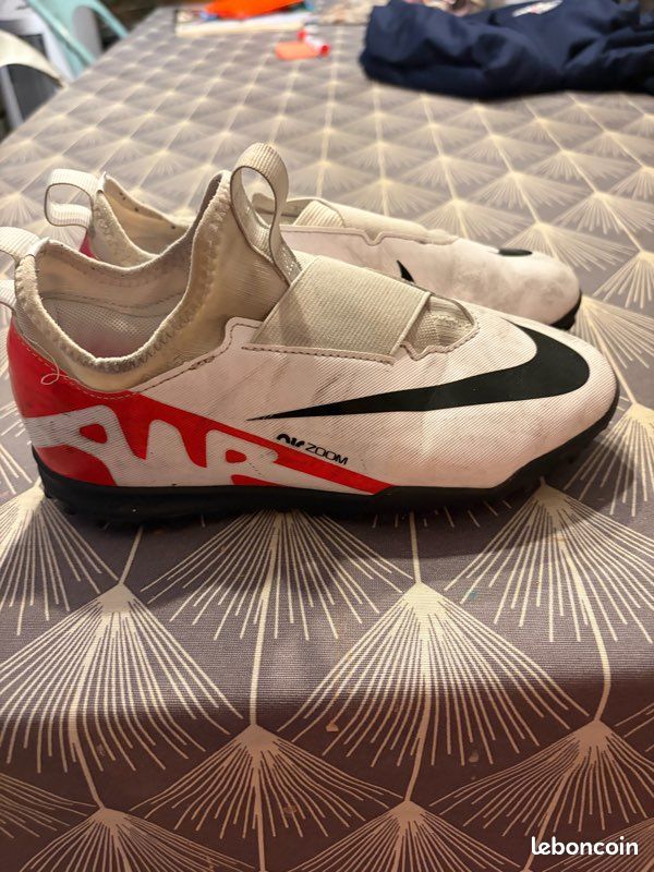 Chaussure football stabil Nike AIR ZOOM taille 36,5 (image 3)