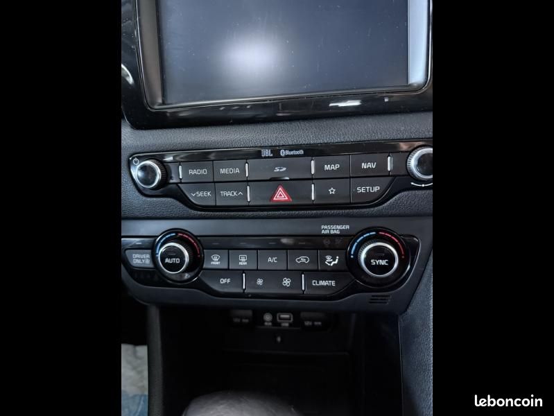 Kia Niro 1.6 GDi 105ch ISG + Plug-In 60.5ch Premium DCT6 Euro6d-T (image 13)