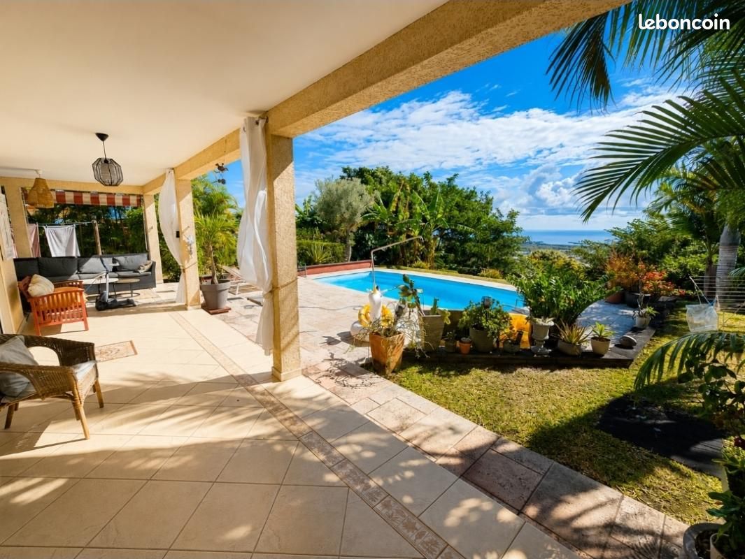 Maison 5 pièces 129 m² · à La Possession · 129 m² · 629 000 €
