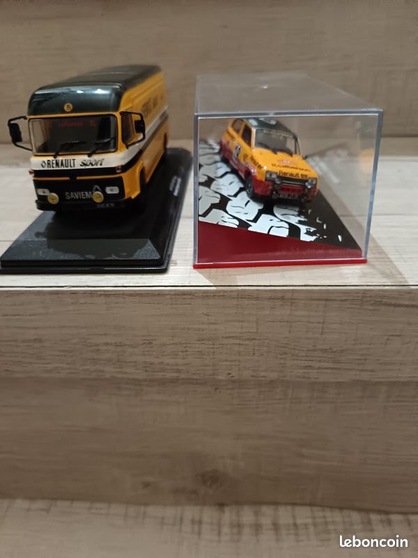 Lot Miniatures 1/18 - Jeep Cherokee Renault Assistance 1989 + Remorque + Alpine