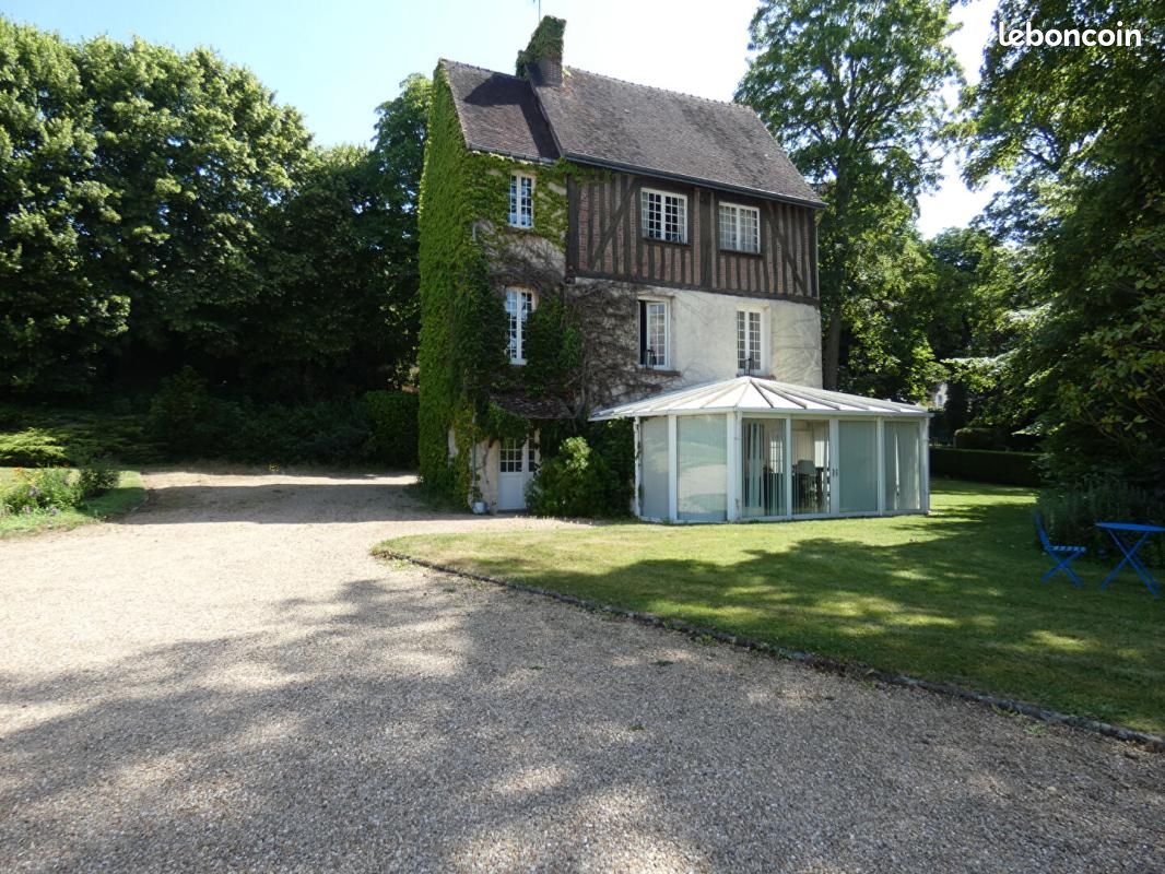 Maison 16 pièces 1 000 m² (image 2)