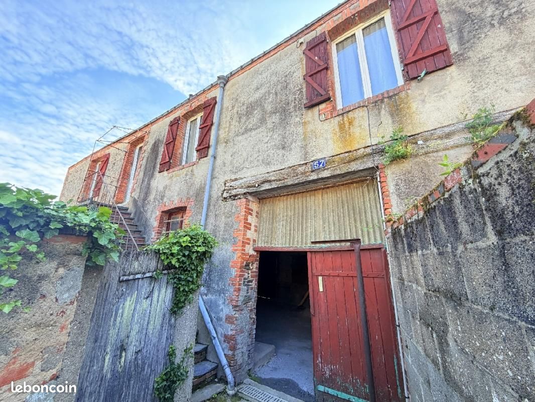 Maison 101 m² · à Segré-en-Anjou Bleu · 101 m² · 159 000 €