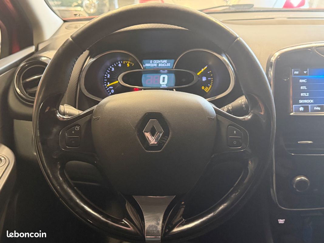 Renault clio 1.5 dci 75 ch / bluetooth/gps (image 15)