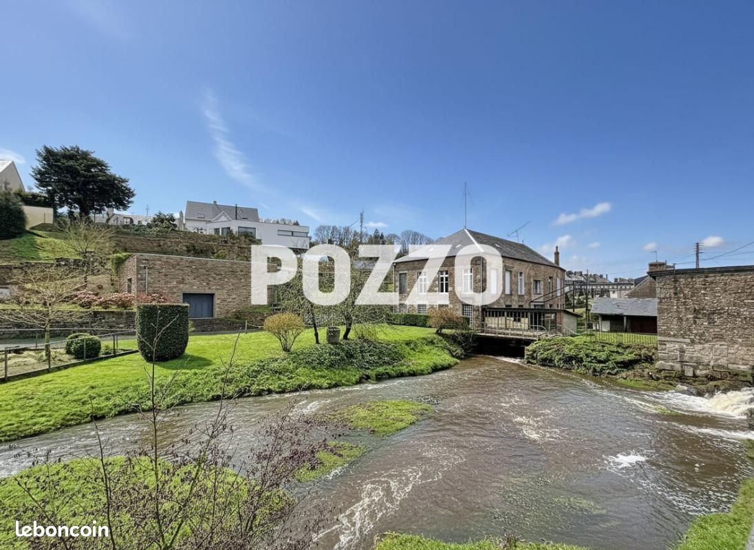 Maison 9 pièces 134 m² · à Vire Normandie · 134 m² · 266 500 €
