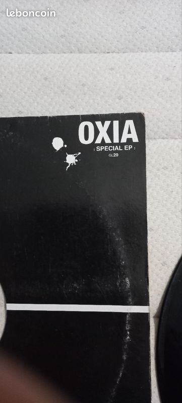 Vinyle oxia (image 1)