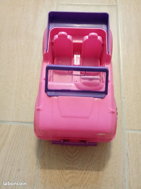 Voiture Steffi pour poupée Barbie (image 1)