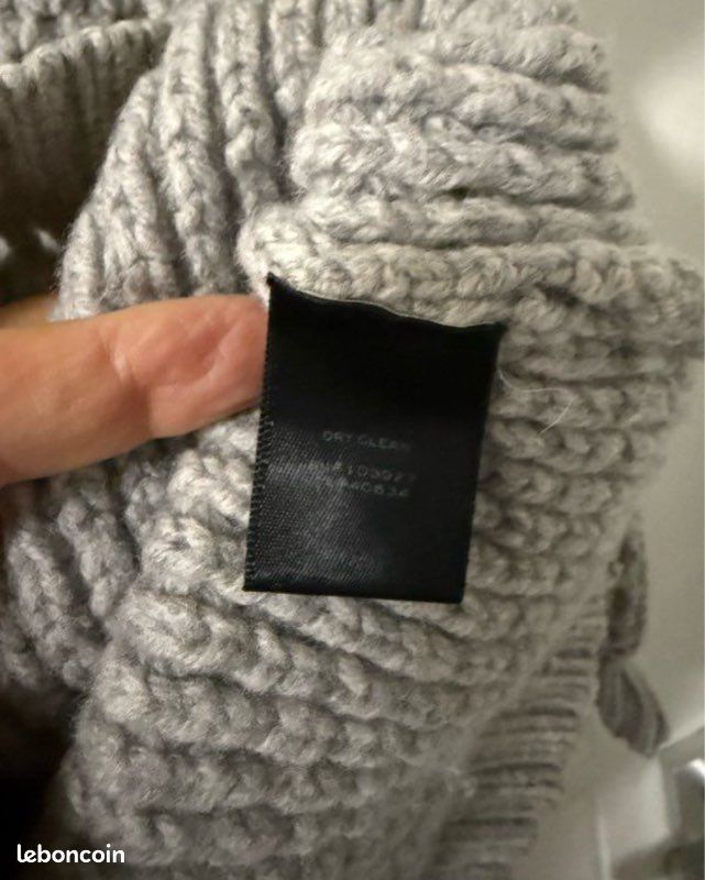 Pull-over de femme épais et chaud en laine taille 36/38 marque