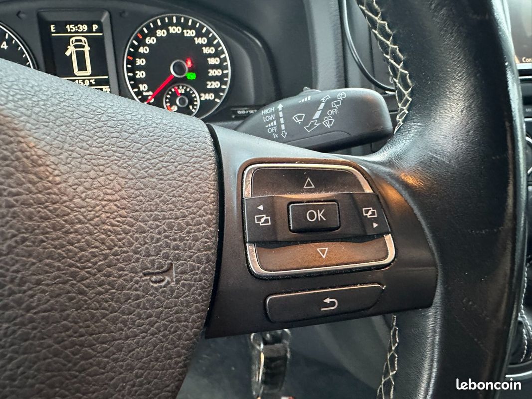 VOLKSWAGEN MULTIVAN 2.0 BiTDI 180 FAP Match DSG7 / DISTRIBUTION FAITE / PNEUS AV NEUFS (image 36)