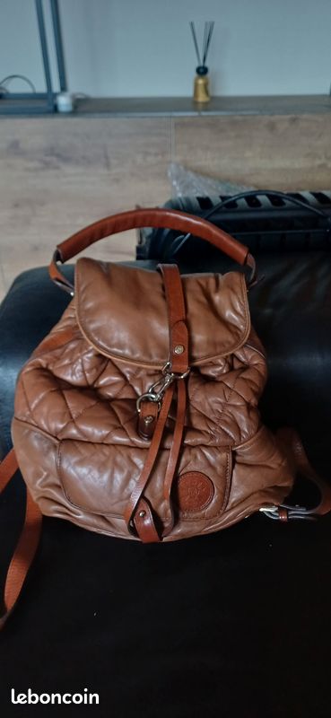 MASSIMO DUTTI Sac à dos, Cuir de mouton, Fabriqué en Espagne, Parfait état (image 2)