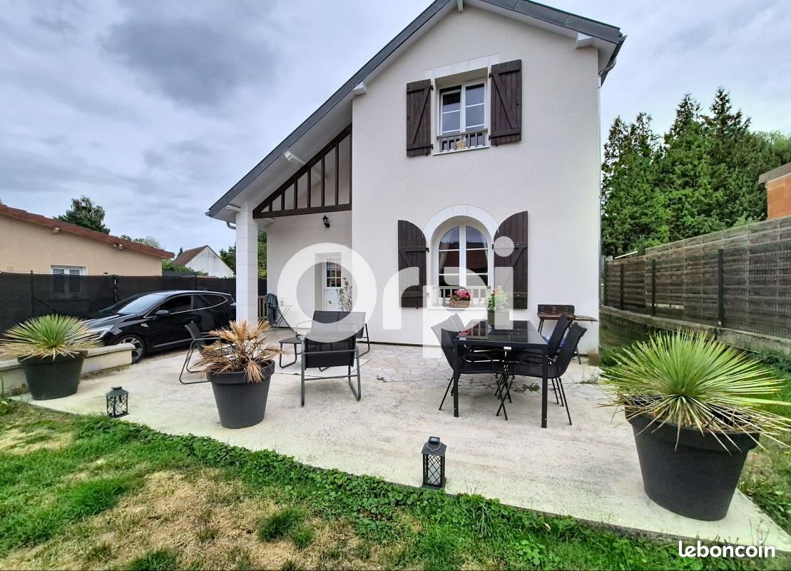 Maison 3 pièces 83 m² · à Belleu · 83 m² · 900 €/mois