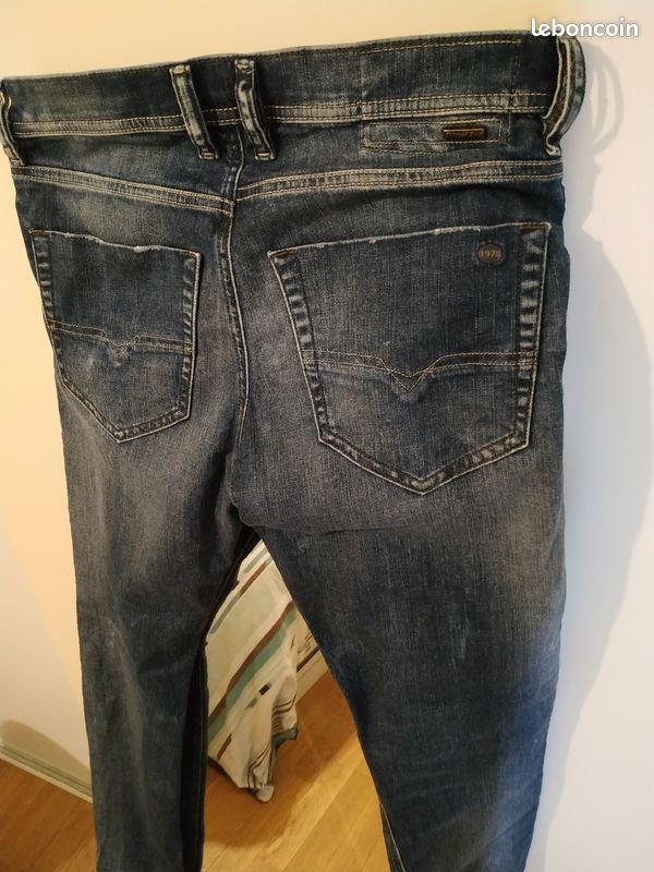 A saisir jeans Diesel homme (image 3)