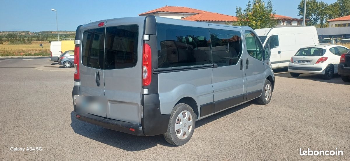 Opel vivaro, 2,0cdti, 115ch, 2011, 185000kms, L2/H1, 9places, 9400 (image 2)