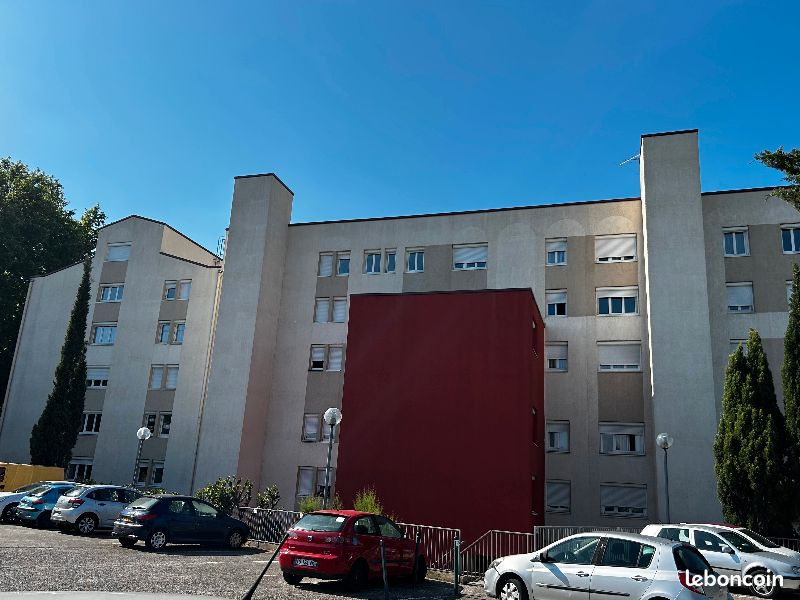 Appartement 3 pièces 69 m² · à Orange · 69 m² · 623 €
