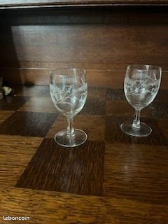 Verre à pied (image 1)