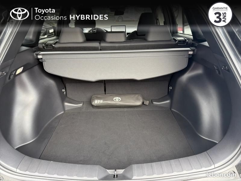 Toyota Corolla Cross 1.8 140ch Style Pack Confort (image 16)
