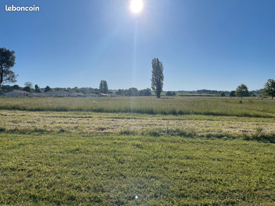 Terrain 600 m² · à Blaye · 20 000 €