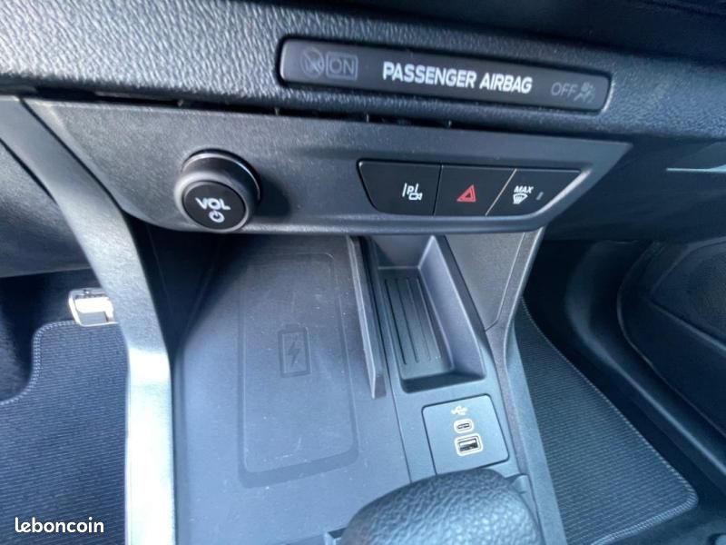 Ford Puma 1.0 EcoBoost Hybrid 125ch BlueCruise Edition S&S Powershift (image 21)