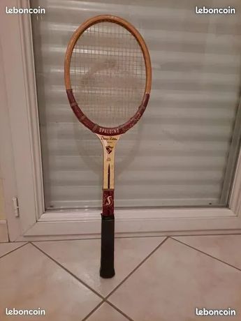 Raquette De Tennis Spalding Avec Housse - Modèle D'occasion En Bon état