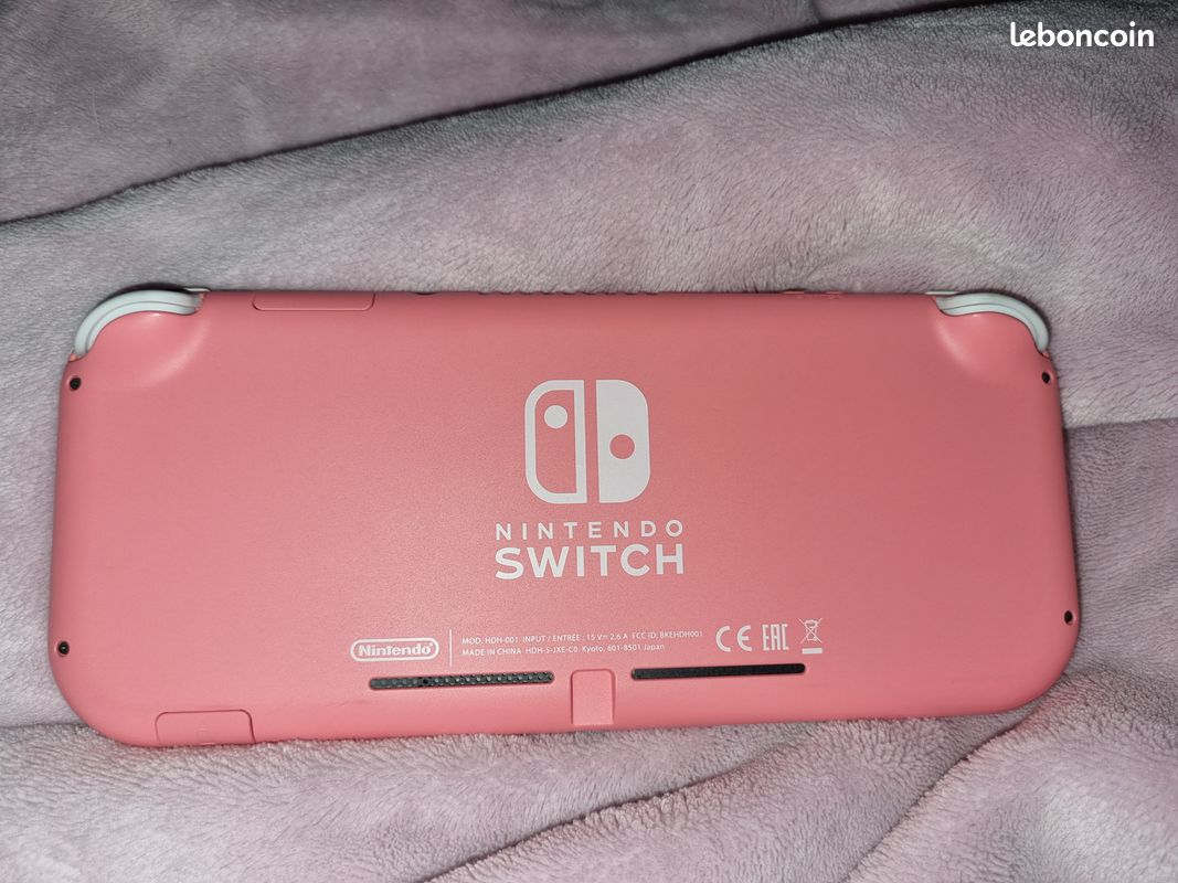 Vend Nintendo switch lite (image 1)