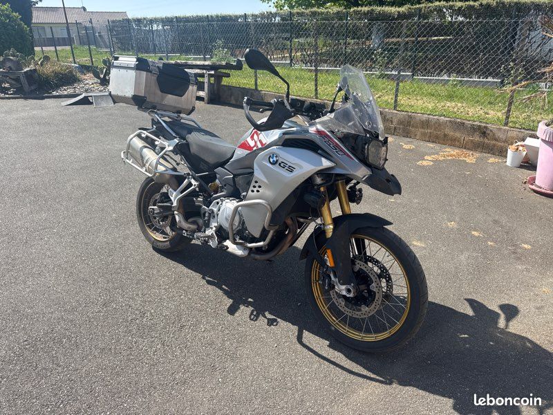 Bmw gs 850 (image 1)