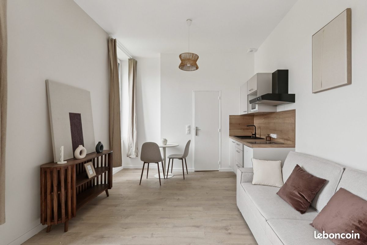 Appartement 1 pièce 22 m² · à Collonges-au-Mont-d'Or · 22 m² · 650 €/mois
