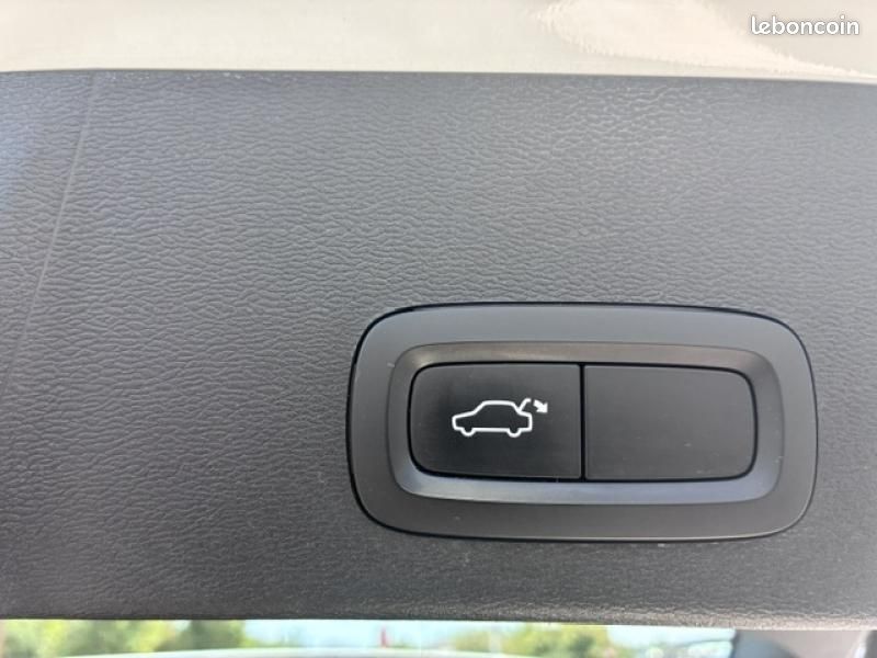 Volvo XC40 T3 156ch Business (image 19)