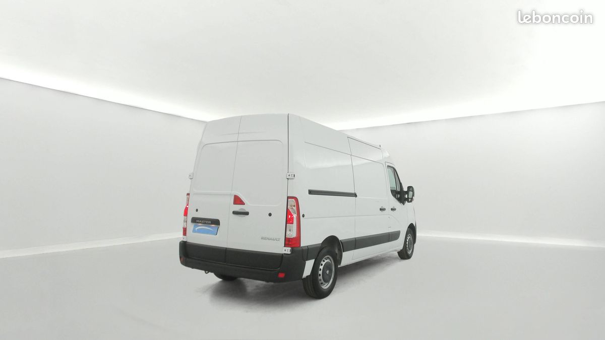 Renault master fgn trac f3500 l2h2 blue dci 135 confort (image 5)