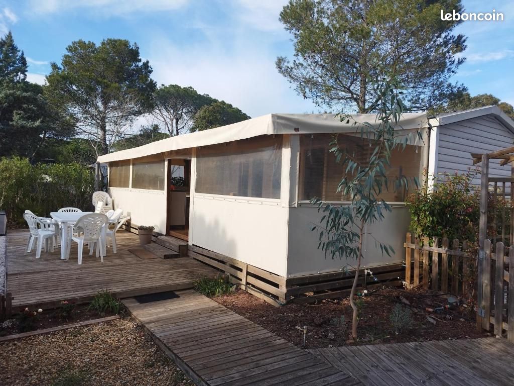 Local commercial 5 pièces 50 m² · à Le Muy · 50 m² · 450 000 €