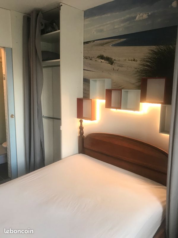 Chambre meublée avec douche - Saint-Pierre-du-Mont 40280 (image principale 0)
