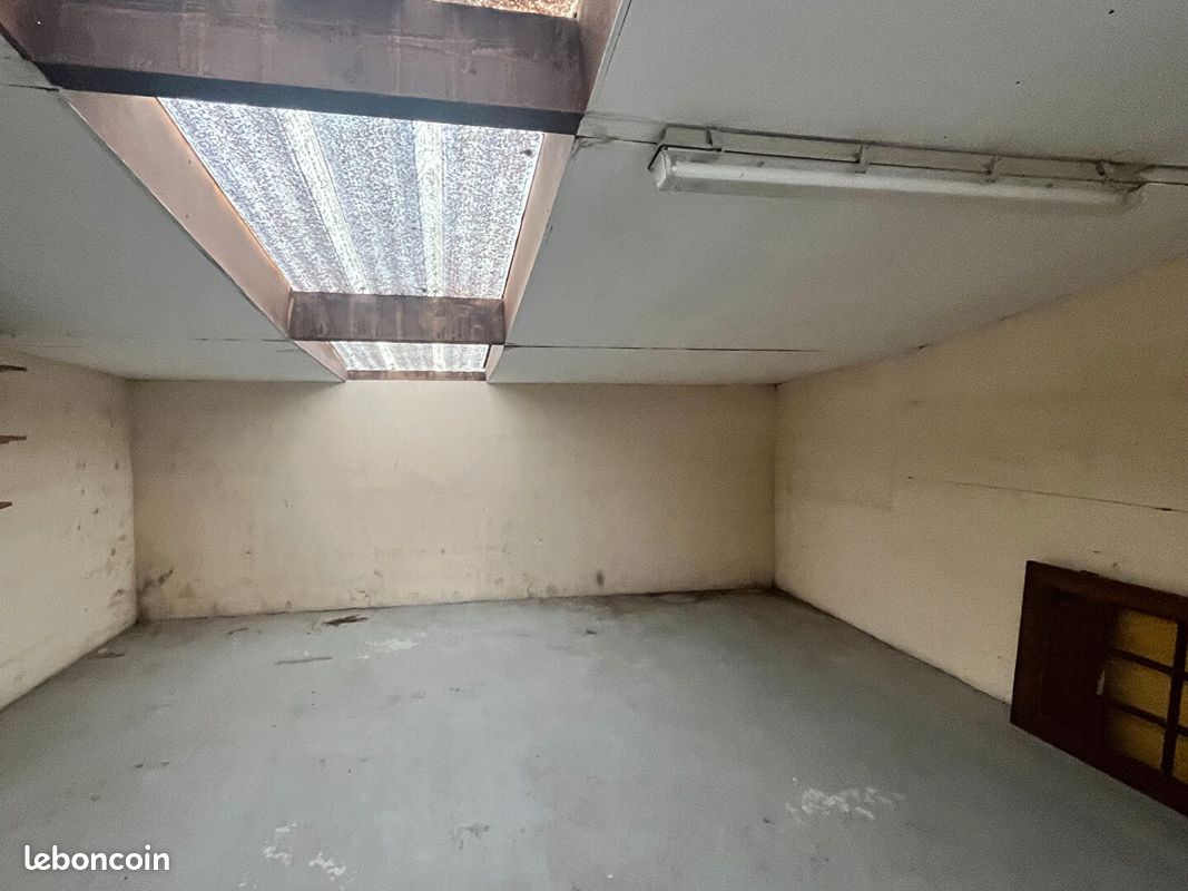 Maison a louer - 3 pièce(s) - 84 m2 - Surfyn