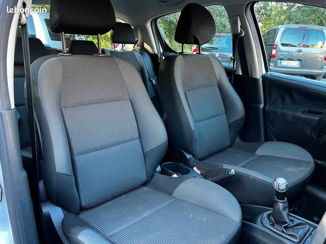 Peugeot 207 1.4 95CH ACTIVE (image 7)