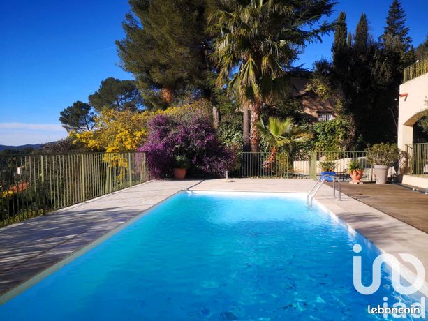Maison 6 pièces 160 m²