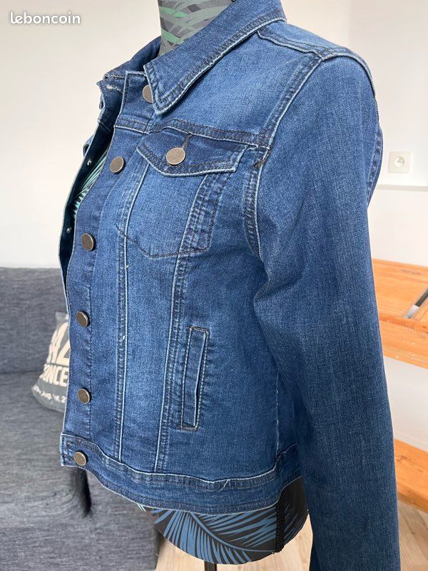 Petite veste en jean neuve 38 Liberty Island (image 4)