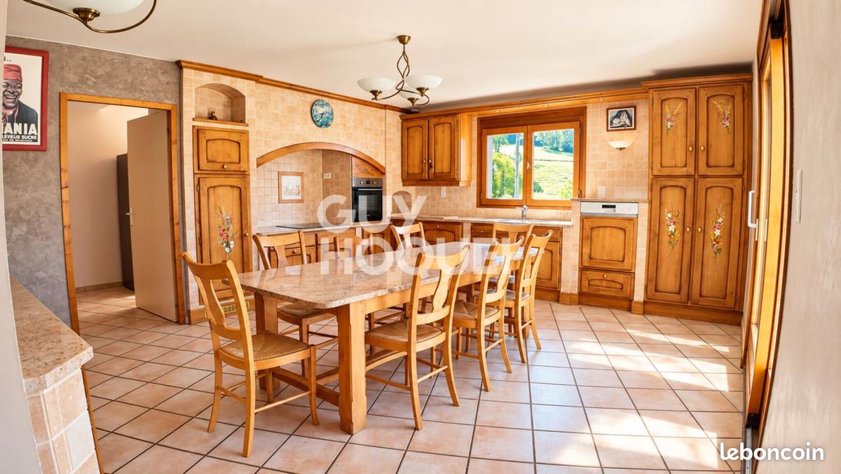 Maison 5 pièces 185 m² · à Pontcharra · 185 m² · 490 000 €