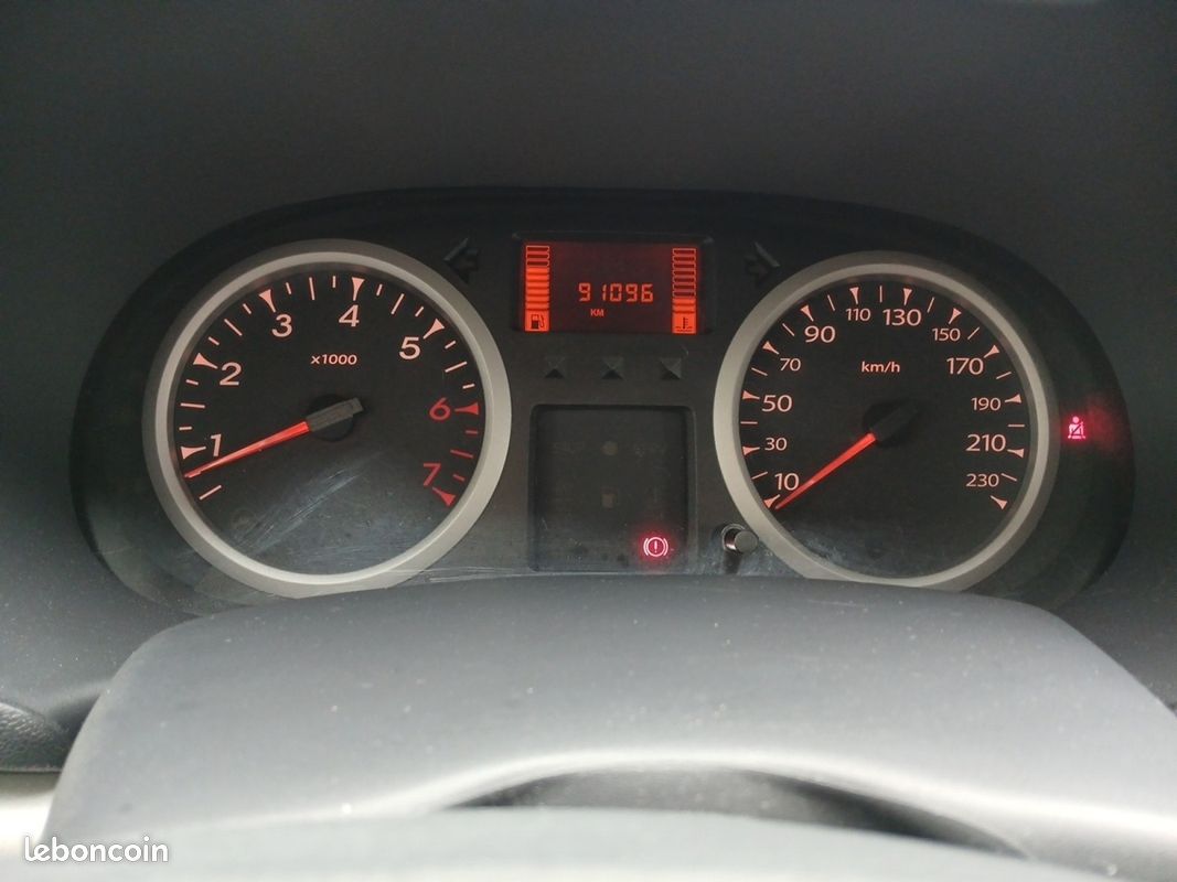 RENAULT CLIO CAMPUS 1.2 16V 75 eco2 GARANTIE 12 MOIS (image 13)