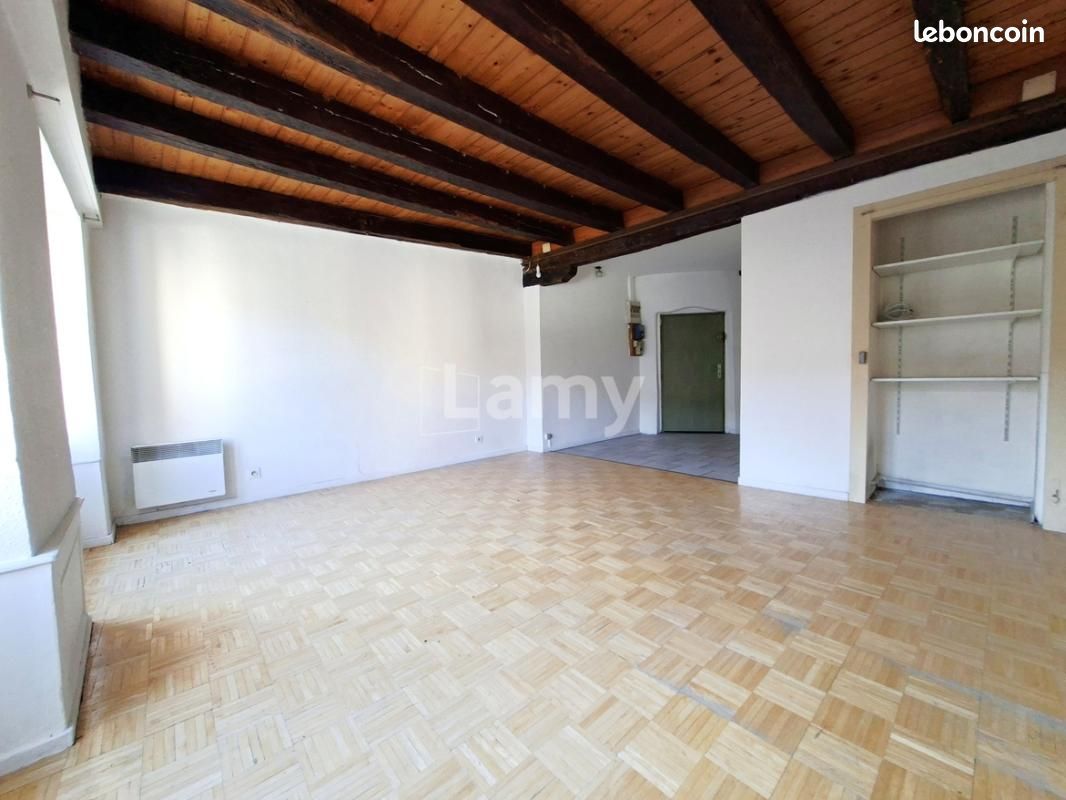 Appartement 2 pièces 40 m² · à Grand-Charmont · 40 m² · 405 €/mois