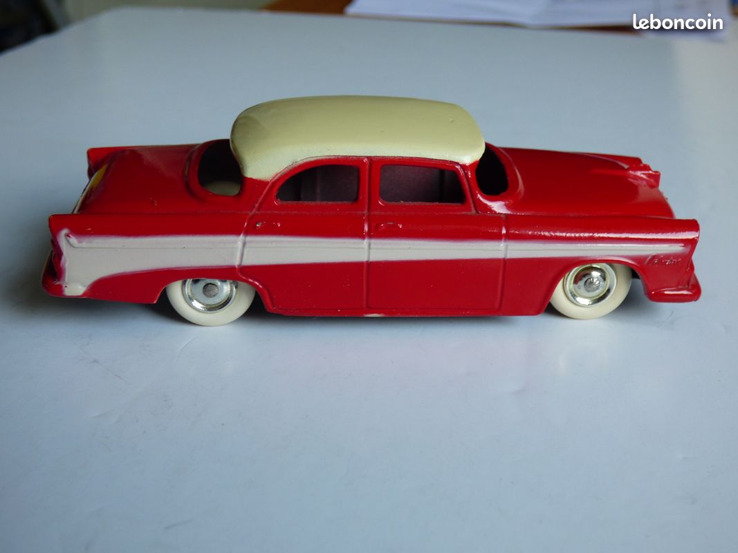 Miniature CIJ – Plymouth Belvedere – 3/16 – Bleu Et Crème – Boîte D’origine