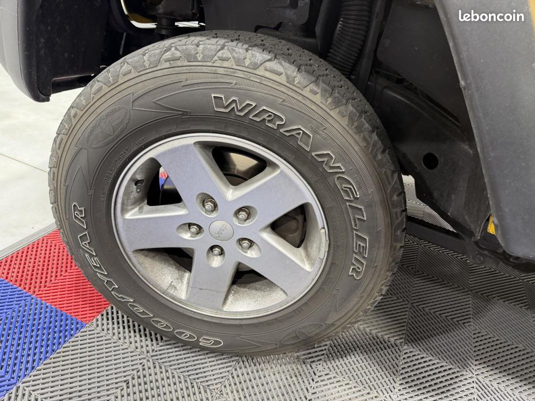 JEEP WRANGLER 2.8 CRD 200Cv 2015 Unlimited Sport PHASE 2 (image 19)