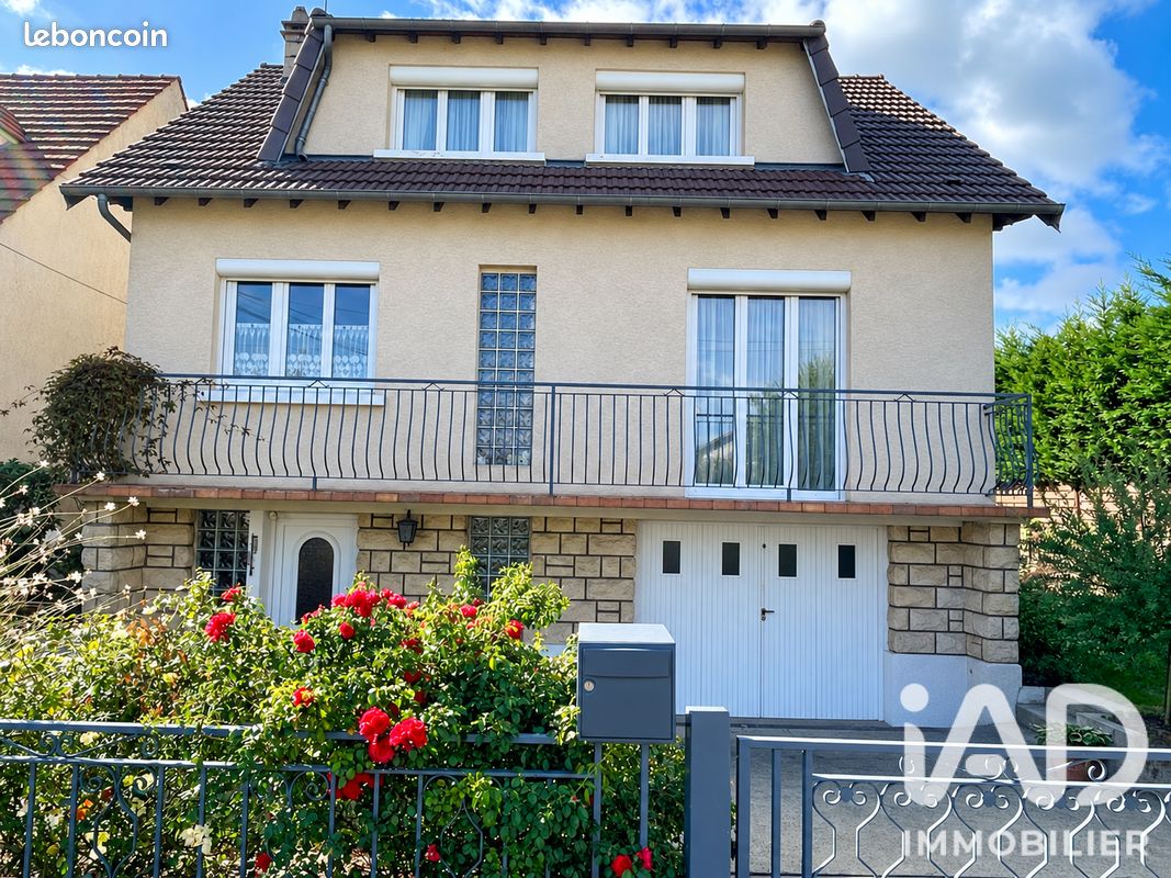 Maison 5 pièces 100 m² · à Vaujours · 100 m² · 318 000 €