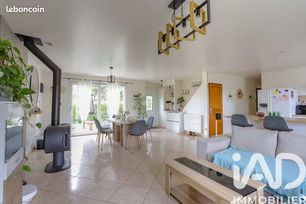 Maison 5 pièces 113 m² · à Canappeville · 113 m² · 239 000 €