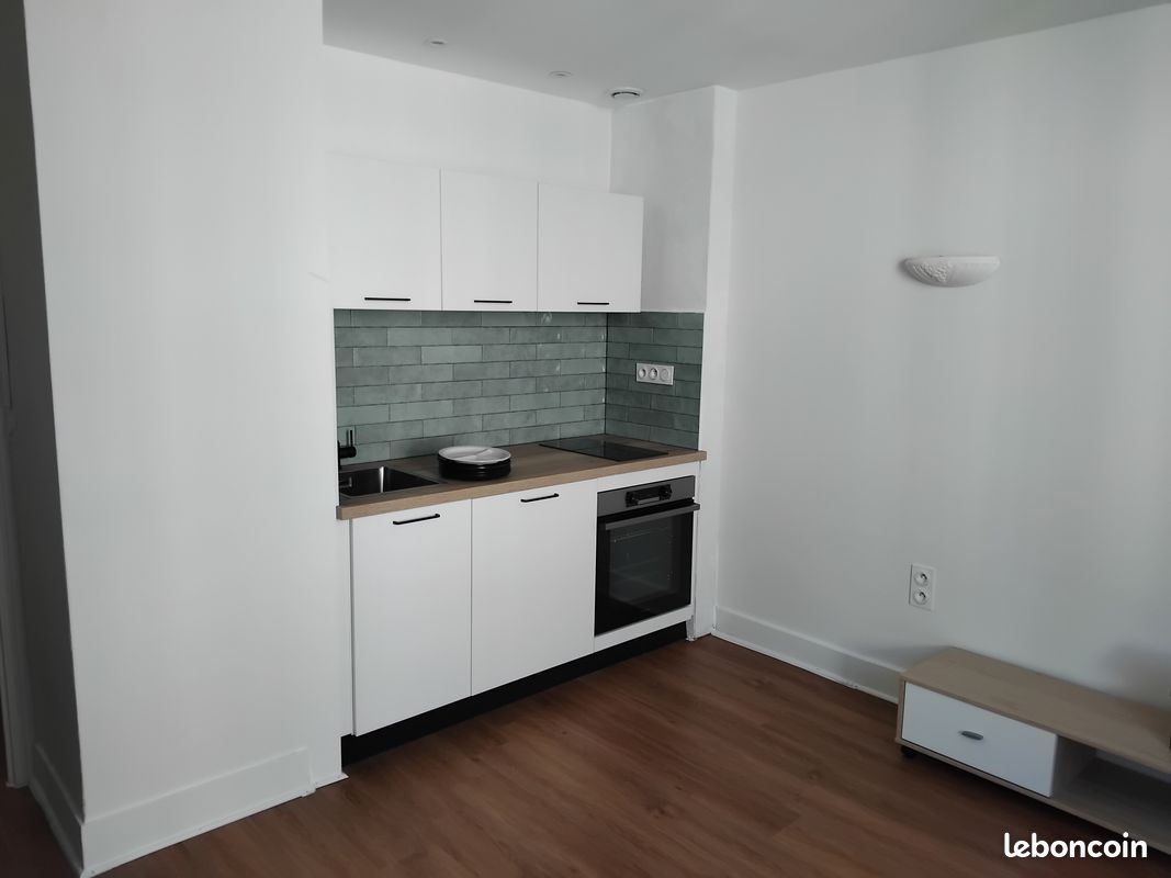 Appartement 1 pièce 23 m² · à Bourgoin-Jallieu · 23 m² · 550 €/mois