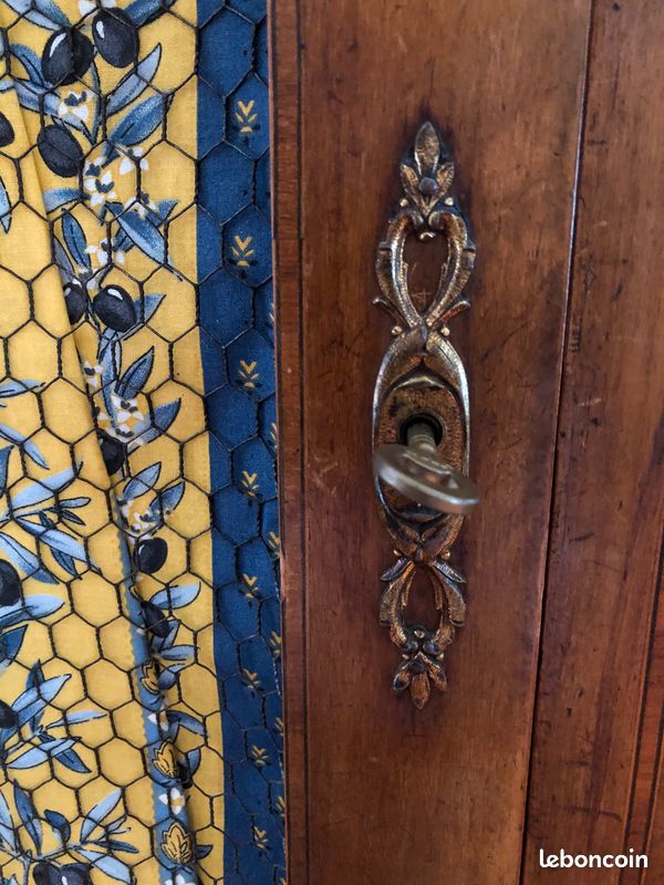 Armoire penderie grillagée (image 4)