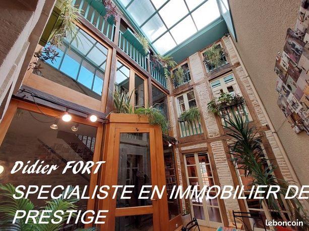 Maison 15 pièces 386 m²
