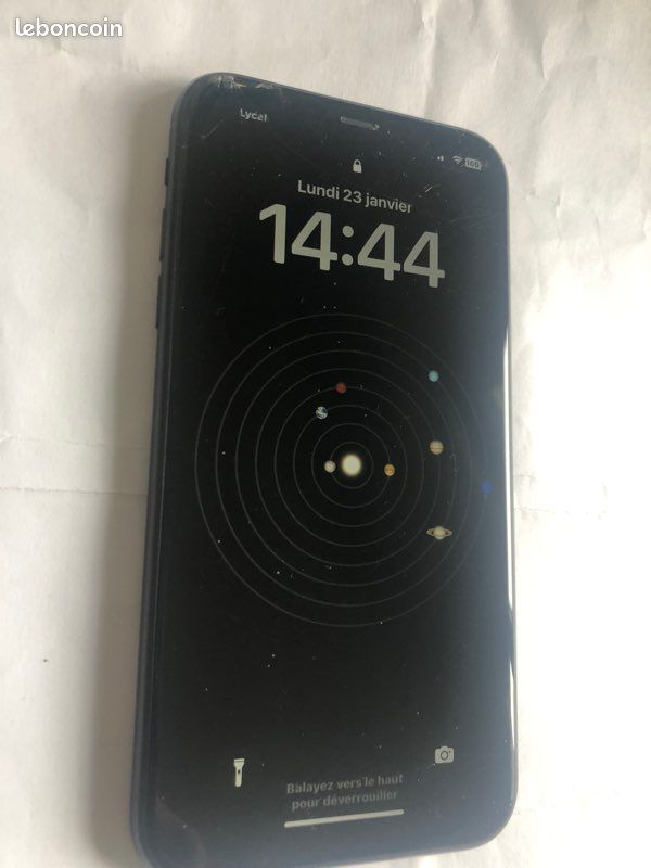 IPhone XR (image 1)