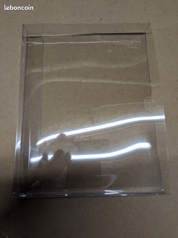 5 protections steelbook rigide (image 3)
