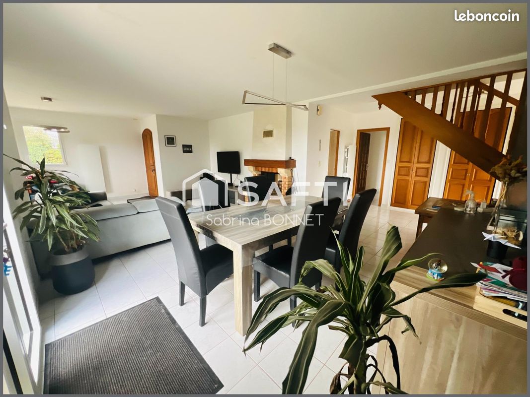Maison 7 pièces 154 m² · à Bellevigny · 154 m² · 279 000 €