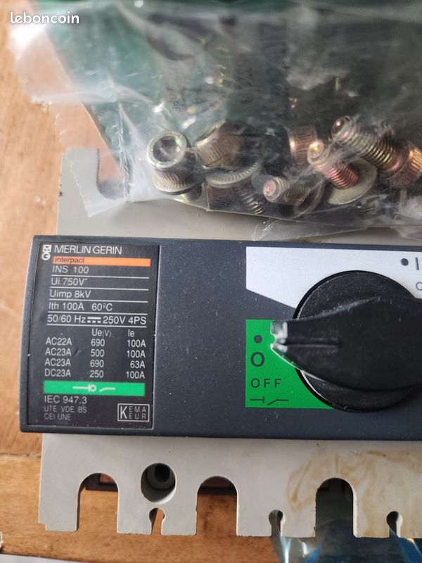 Interrupteur sectionneur Merlin gerin 100A 8KVA (image 2)