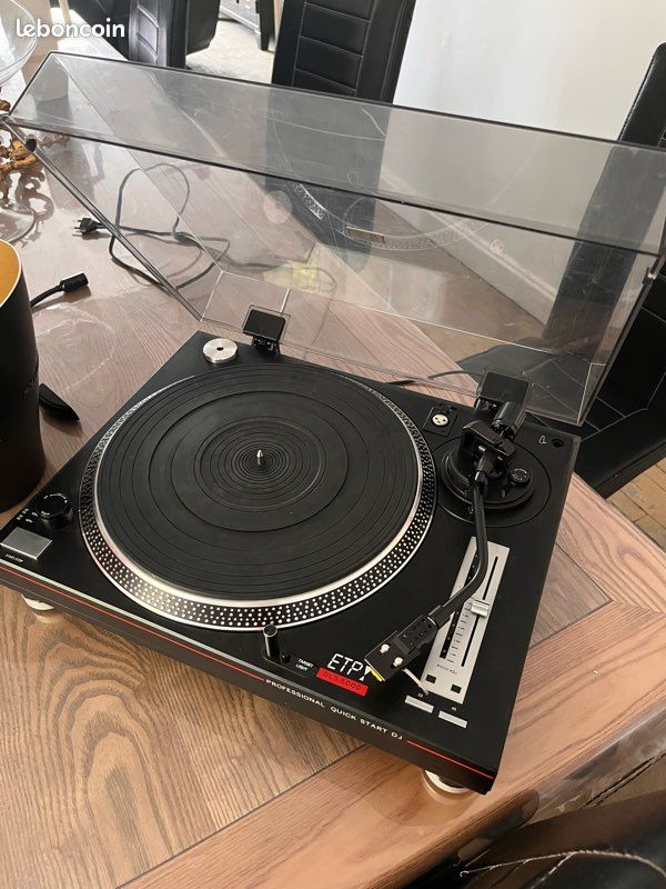 Ensemble Audio Vintage : Platine Vinyle ETPX DL-5000 & Amplificateur ELKA RM 140 (image 1)