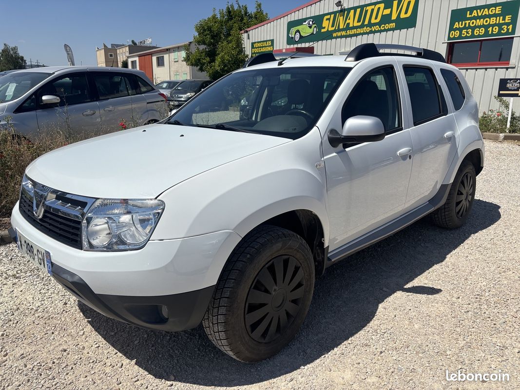 Dacia DUSTER 1.6 16V 105CH 4X2 BVM6 (image 1)
