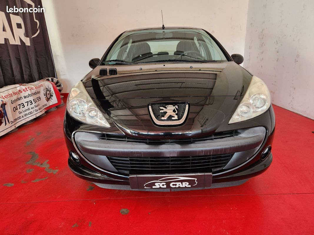 Peugeot 206+ URBAN 1L4 75CH 5 PORTES ESSENCE (image 10)